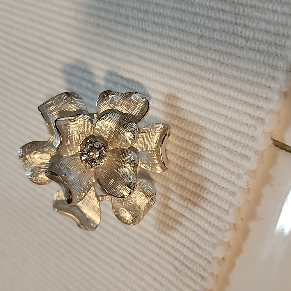 Sunflower costume jewelry ring